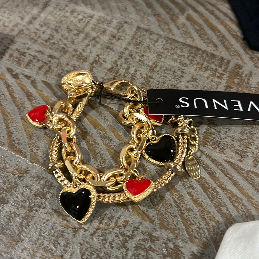 Heart Charm Chain bracelet brand new
